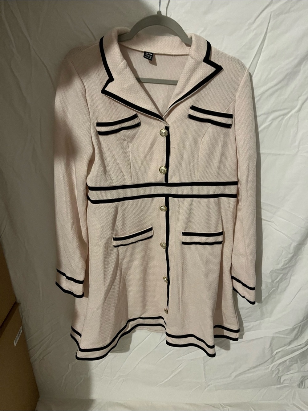 SHEIN Pale Pink Textured Knit Blazer with Black Trim
